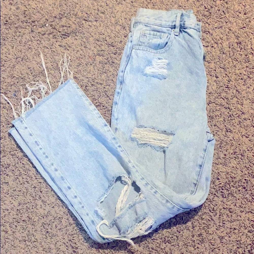 PACSUN distressed jeans🦋